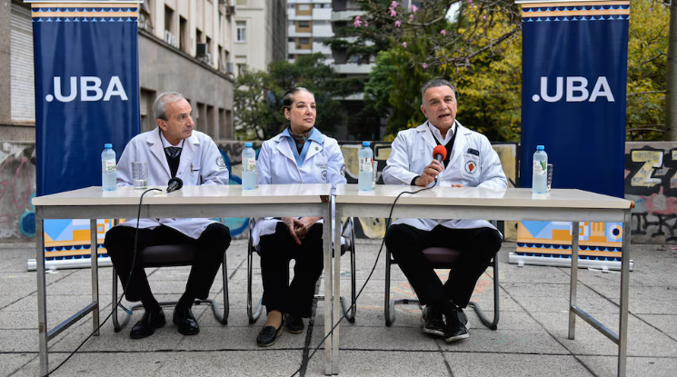 Hospitales universitarios de la UBA: Los directores médicos afirman que solo podrán funcionar 45 días más