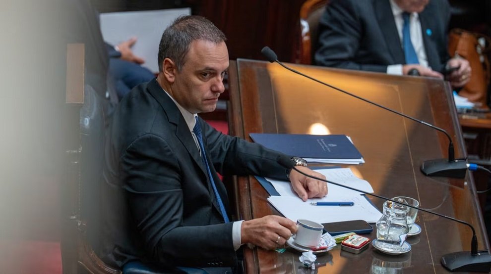 Adorni justificó su patrimonio y dijo que obtuvo casi USD 600 mil con criptomonedas
