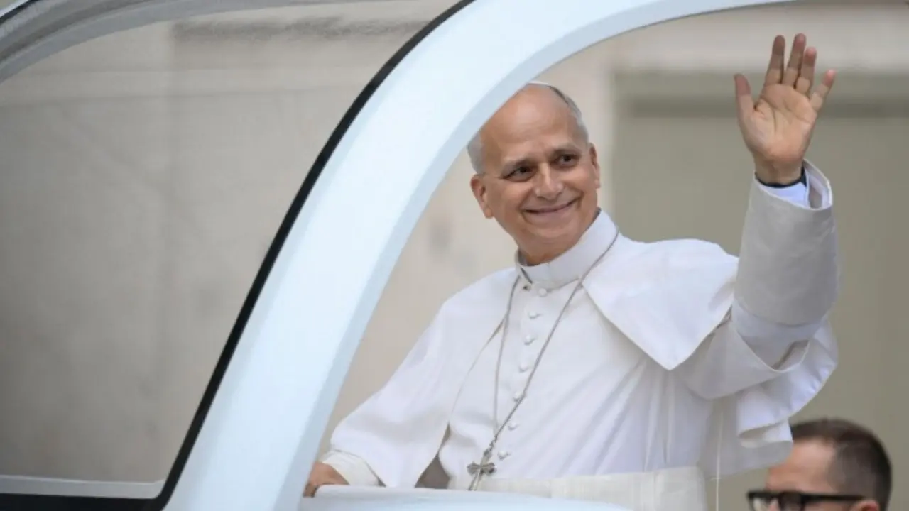 León XIV llega a la Argentina: Milei lo recibirá y habrá tres feriados por su visita