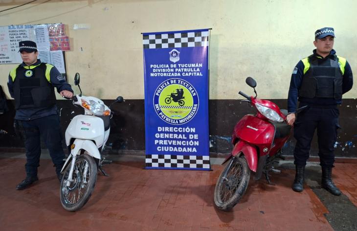 Durante una persecución policial, recuperaron 2 motos robadas