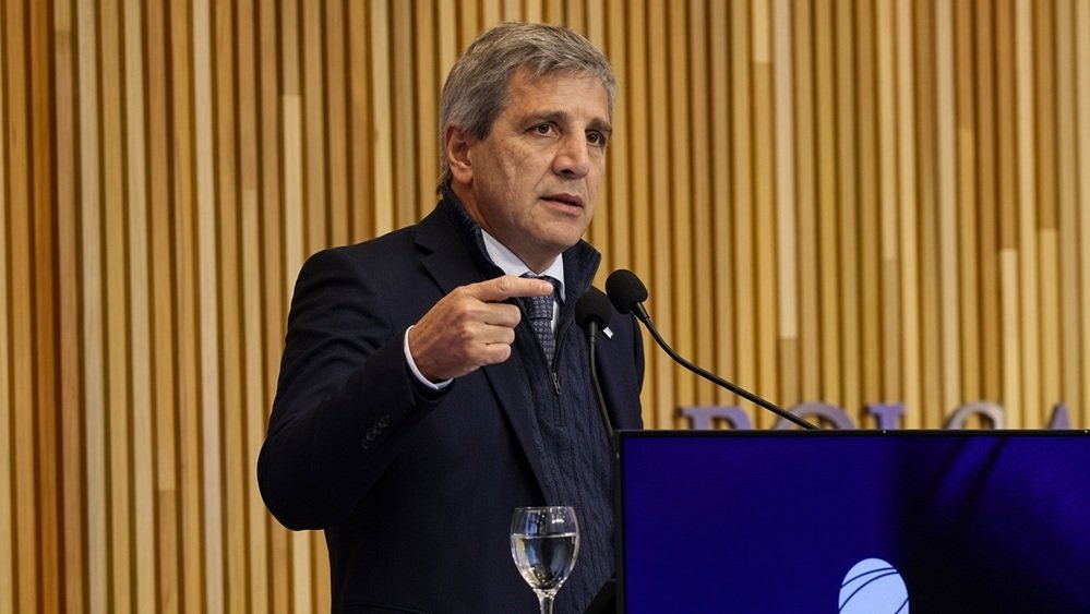 Presupuesto 2027: el Gobierno proyecta una inflación del 21,1%, un crecimiento del 4% y un dólar a $1.728