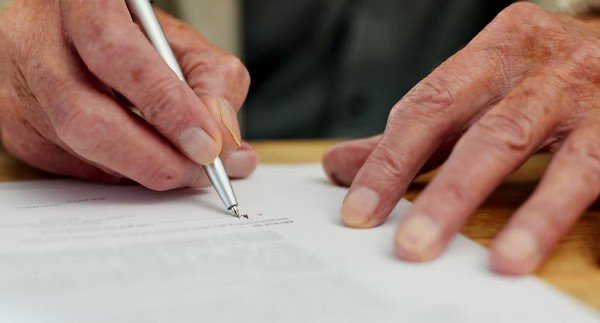 Suba de edades y aportes: cómo es la reforma jubilatoria que comienza a regir este sábado en Entre Ríos
