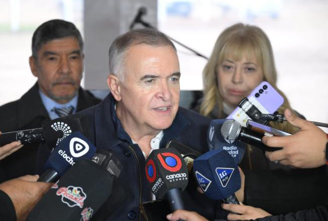 Jaldo pidió garantizar el gas para evitar que se paralice la industria tucumana