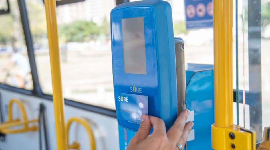 Cambia el acceso al boleto gratuito: personas con discapacidad podrán usar la SUBE sin mostrar el CUD