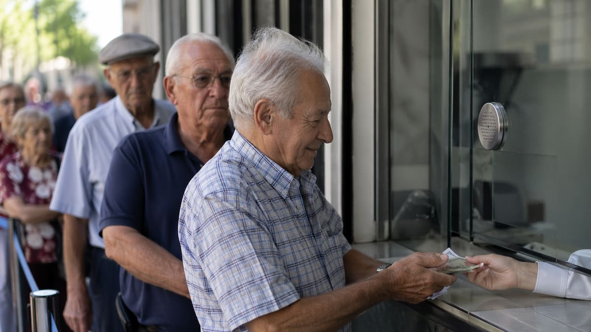 Con aumento y bono, así cobrarán los jubilados y pensionados en junio