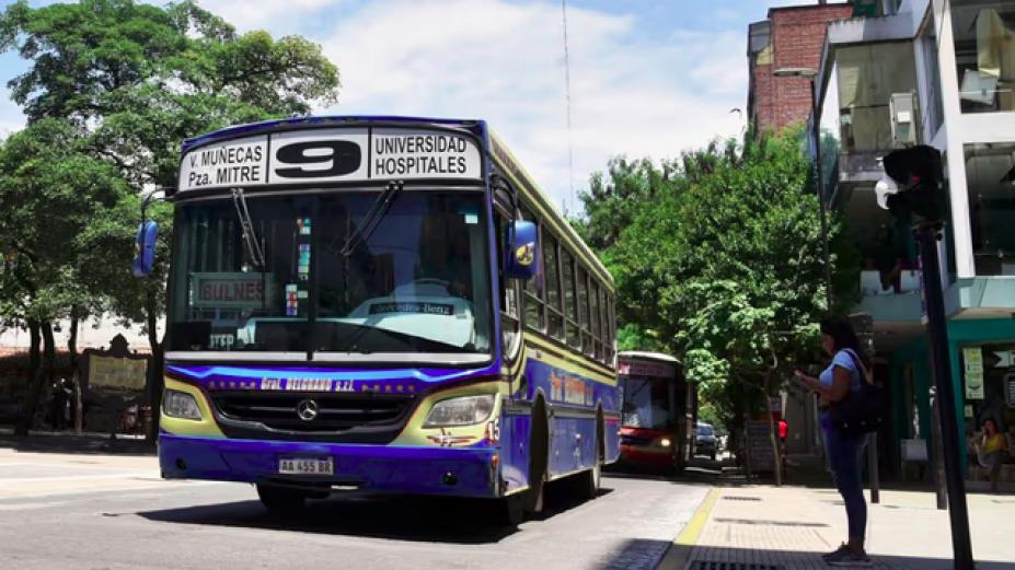 UTA acepta el ofrecimiento de los empresarios y se descarta un paro