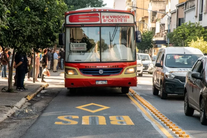 Colectivos con frecuencia reducida durante el partido entre Argentina e Inglaterra en Tucumán