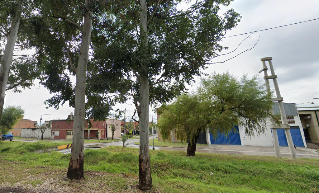 La clausura de una fábrica de snacks en Concepción genera tensión por la posible pérdida de 70 empleos