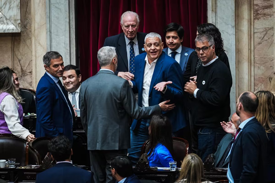 Fuerte cruce entre un diputado kirchnerista y el diputado tucumano bussista Huesen