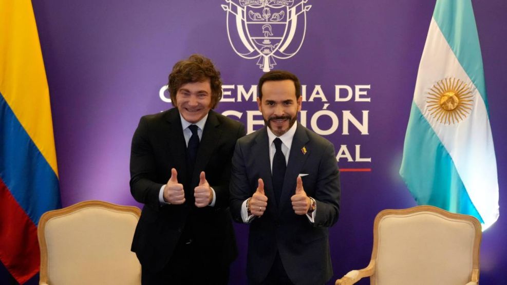Abelardo de la Espriella asumió como presidente de Colombia con Javier Milei entre los invitados