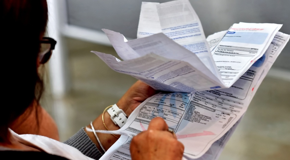 Cómo inscribirse a los subsidios de luz y gas para pagar menos en abril